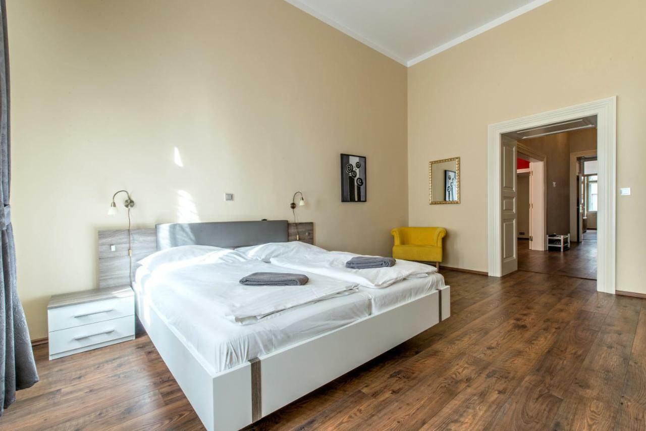 ✰Downtown Grand Apartment - Old Town Top Location✰ Praha Bagian luar foto